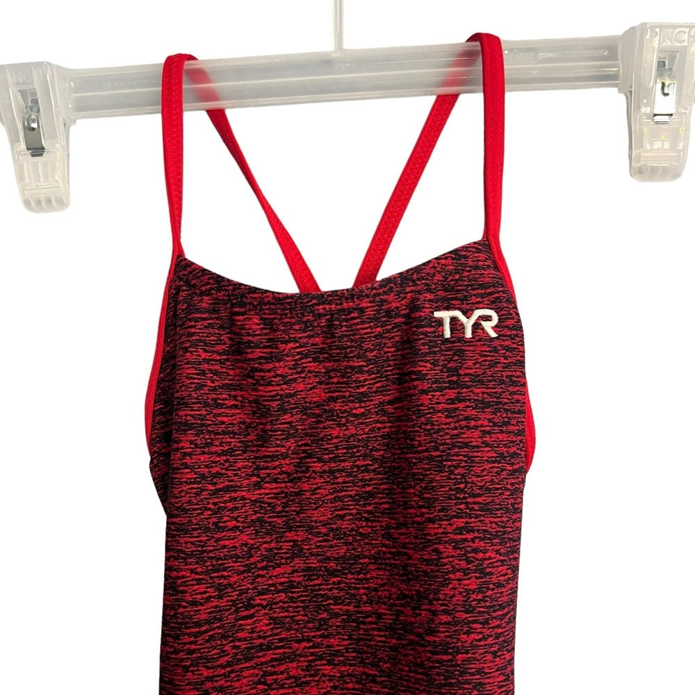 TYR Lapped Diamondfit One Piece Swimsuit Red - Picture 4 of 9